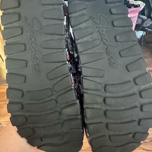 Skechers Foamies. Women's shoes - Black and Pink Floral with dog print - Picture 3 of 3